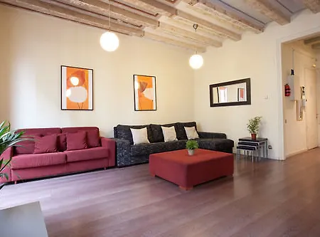 Rent Passeig De Gracia 4*