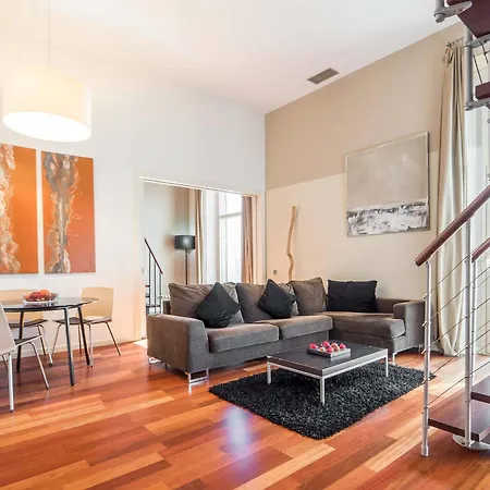 Rent Passeig De Gracia ホテル 4*